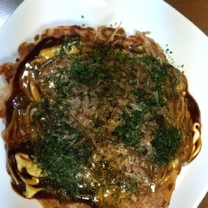 キャベツモヤシとちくわのお好み焼き